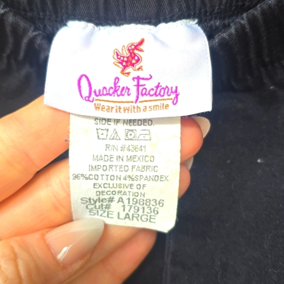 Quacker Factory Jeans  Black Denim Embellished Dragonfly Pocket Pull-on large - Picture 6 of 8